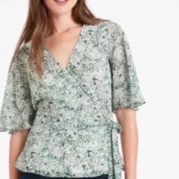 Banana Republic | Wrap Blouse Blue Jasmine Floral Size Small - Picture 3 of 5